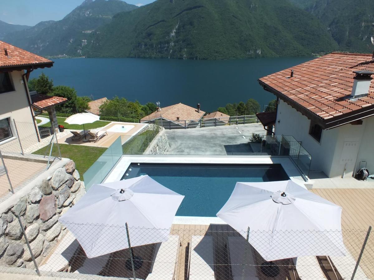Rocca D'Anfo B&B-Apartments Lake View Eksteriør billede