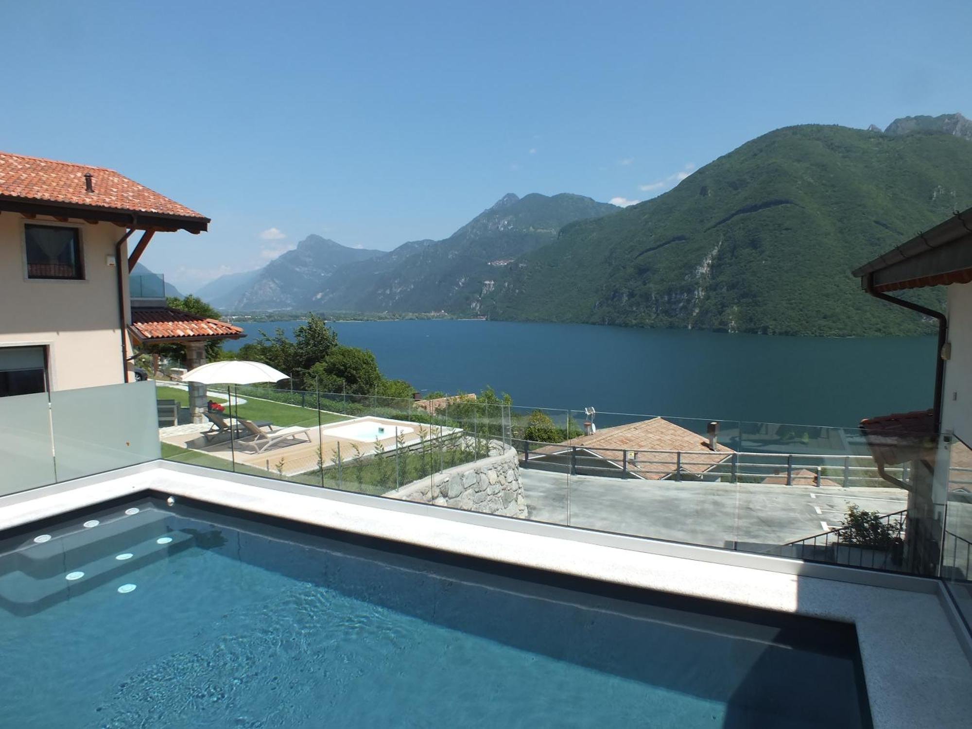 Rocca D'Anfo B&B-Apartments Lake View Eksteriør billede